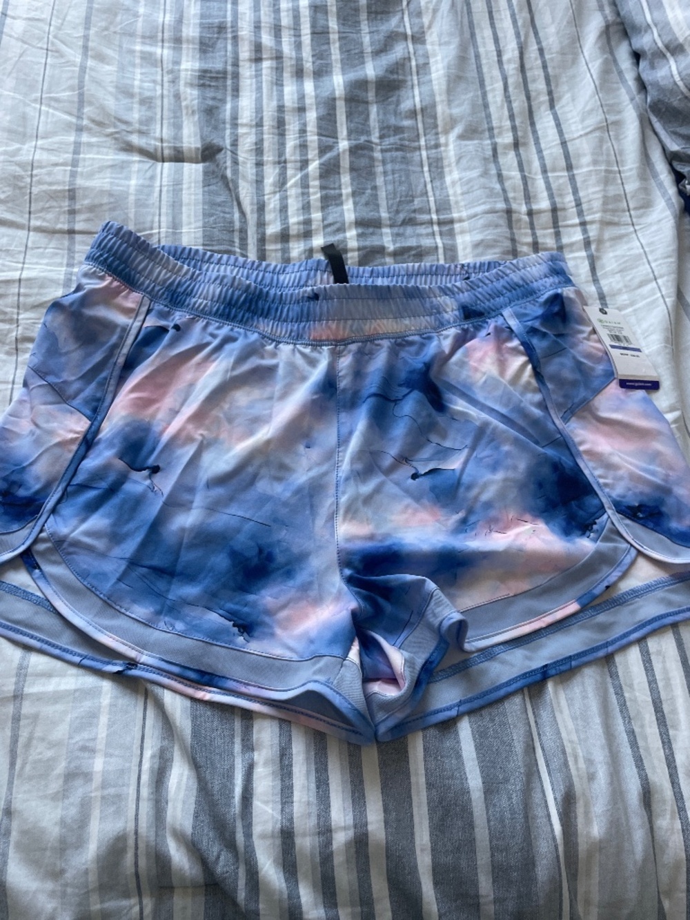 NEW Gaiam Women’s Shorts, Kennedy Print Blue Ice, Size XXL